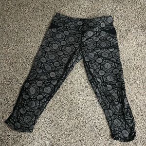 Kyodan cropped leggings size medium
